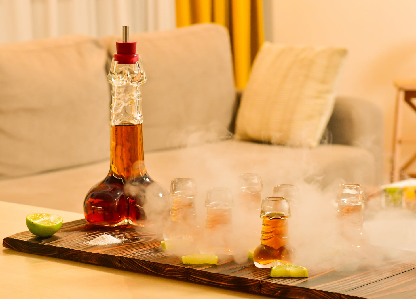 Decanter Set with 6 Shot Glasses Set, Decanter -17oz-, Glasses -1.35oz- for Whiskey, Liquor, Tequila, Cocktail